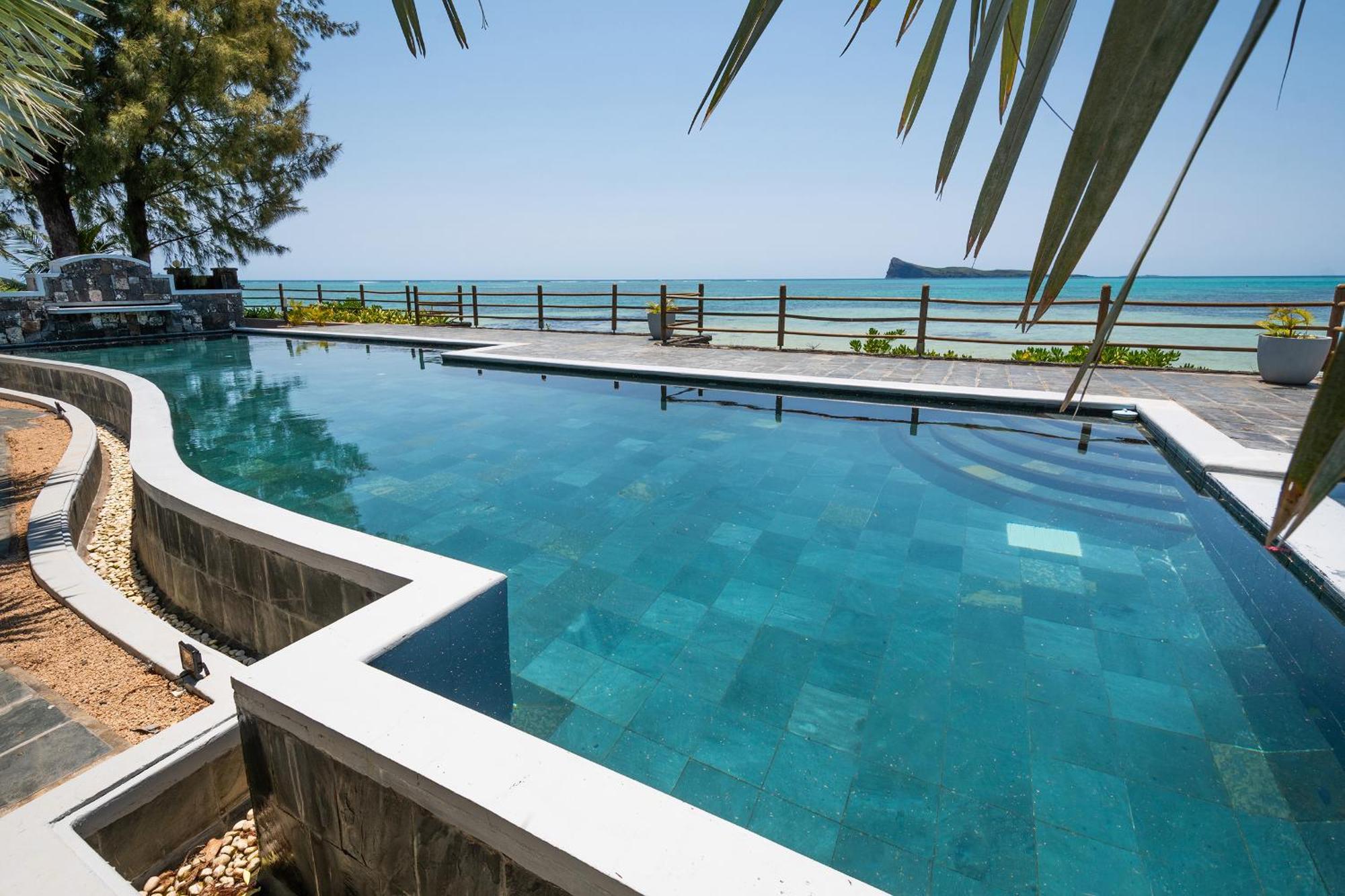 Luxury Beachfront Duplex, Coin De Mire View / 3Bed Cap Malheureux Eksteriør billede